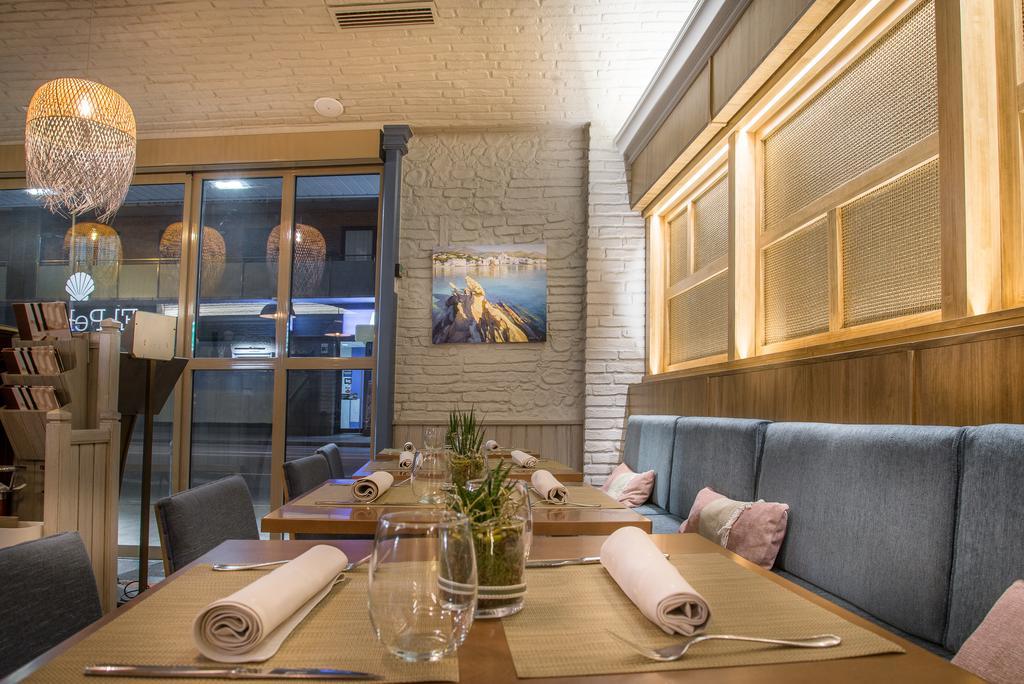 Hotel Pirineos Figueres By Pierre & Vacances Exterior photo